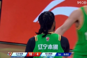 传射建功!库珀超远三分轰进 5分钟独得10分4助