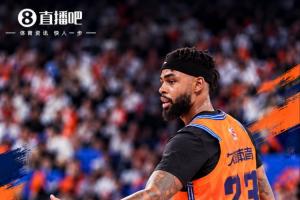CBA没那么好打!前NBA榜眼拉塞尔首秀23投仅7中 得到21分4板5助