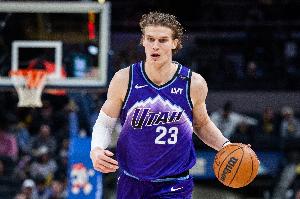 高炮台!马尔卡宁13中6得到16分6板3助1断 三分9中4