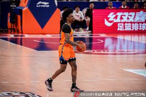 FMVP!古德温上半场13中6得到13分6板6助 正负值+16全场最高